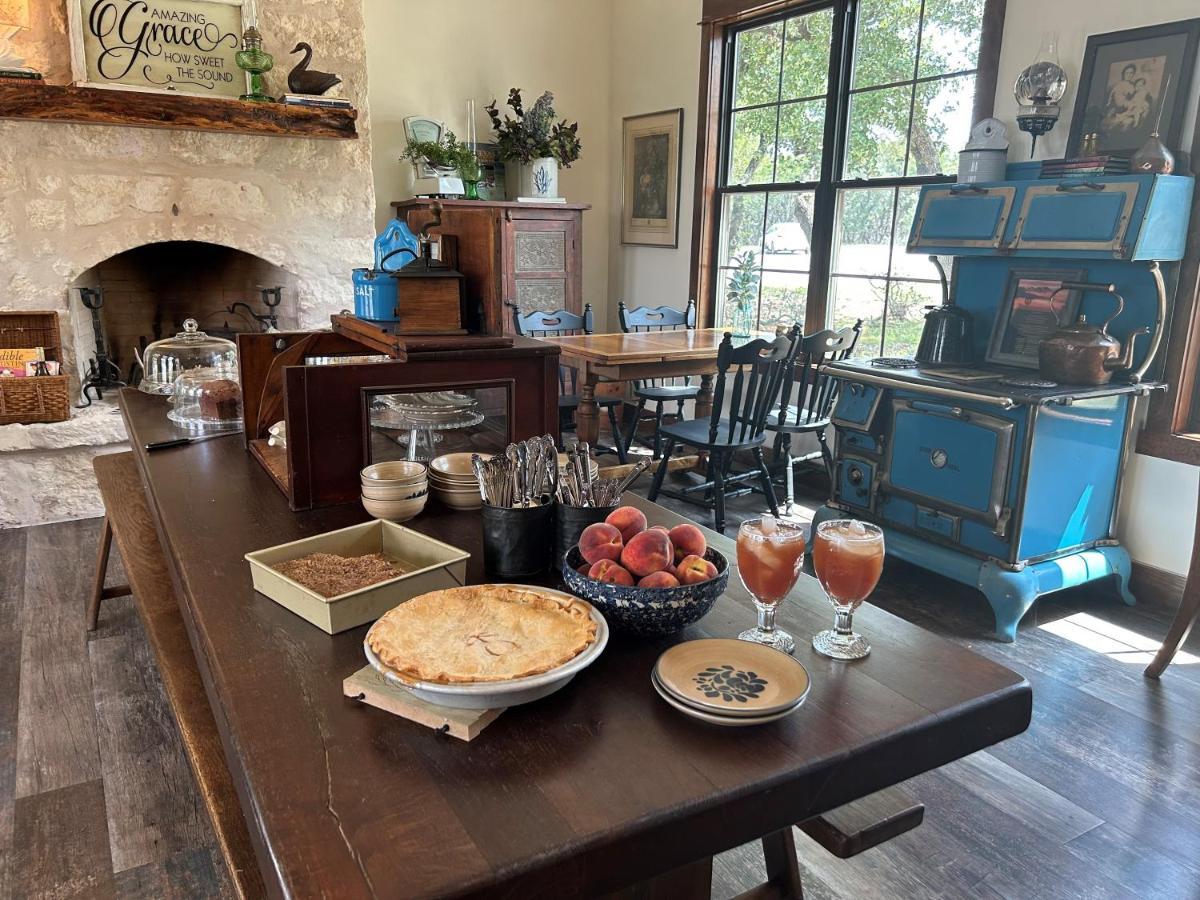 Inn At Sunset Mill Ranch ウィンバリー エクステリア 写真