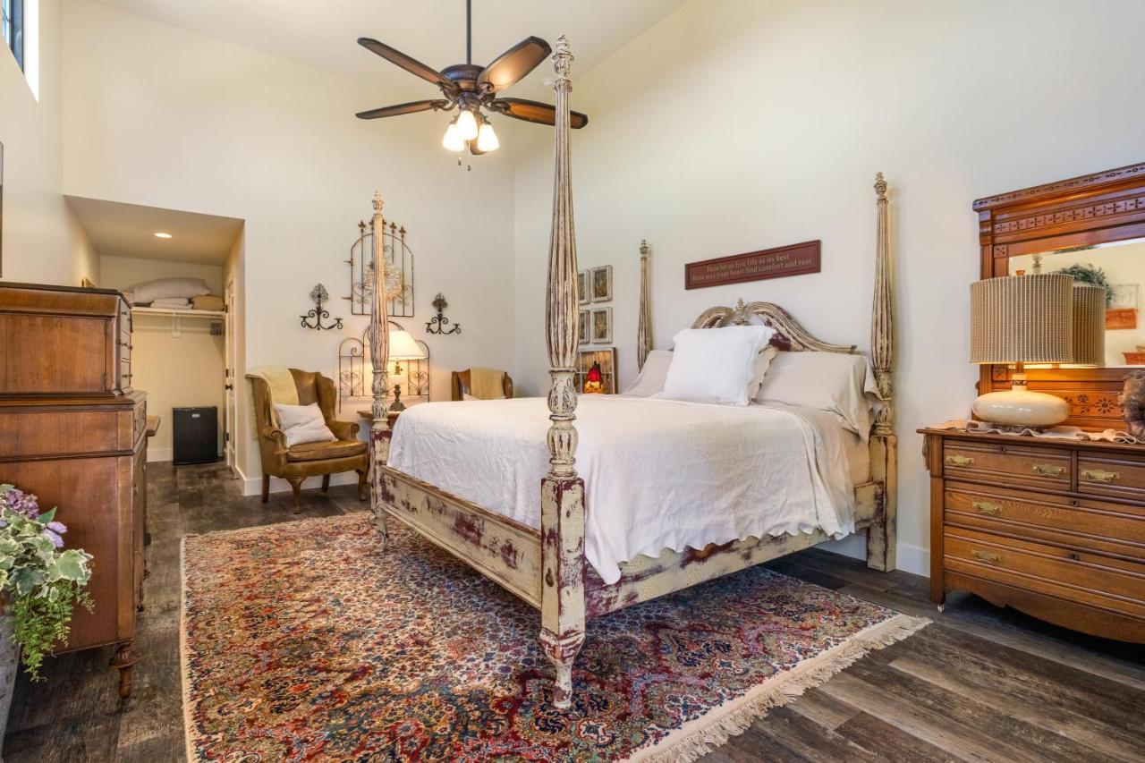 Inn At Sunset Mill Ranch ウィンバリー エクステリア 写真