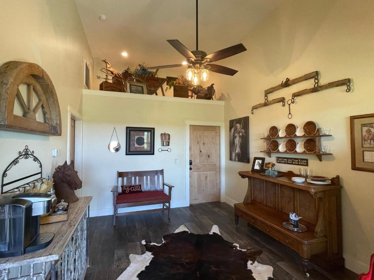 Inn At Sunset Mill Ranch ウィンバリー エクステリア 写真